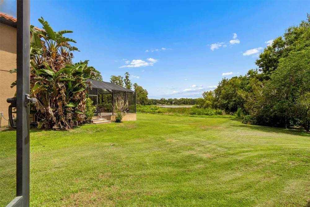 1804 BELLA CASA COURT Tampa, FL 33618