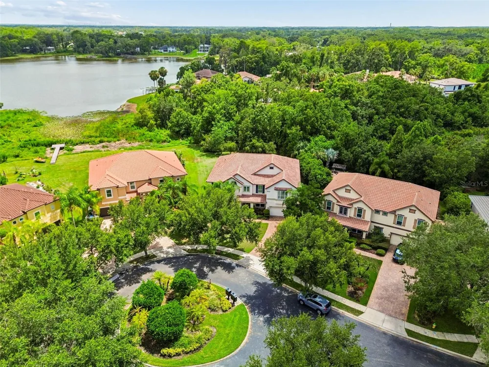 1804 BELLA CASA COURT Tampa, FL 33618