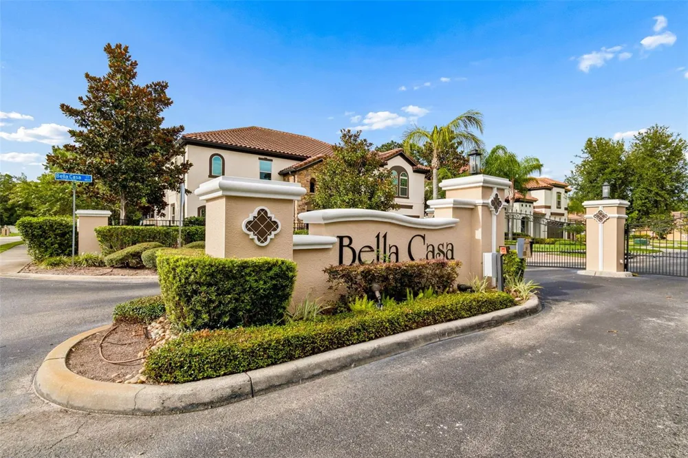 1804 BELLA CASA COURT Tampa, FL 33618