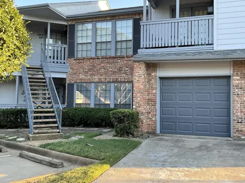 3101 Townbluff Drive #423