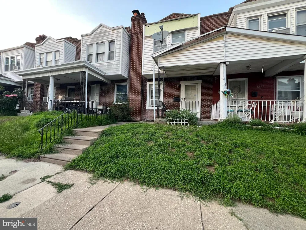 1233 ALCOTT STREET Philadelphia, PA 19149