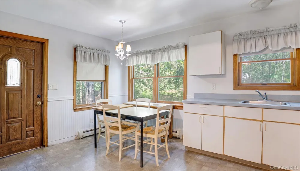 29 Boatheaders Lane East Hampton, NY 11937