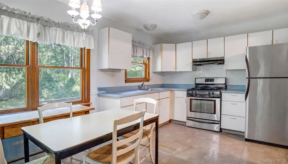 29 Boatheaders Lane East Hampton, NY 11937