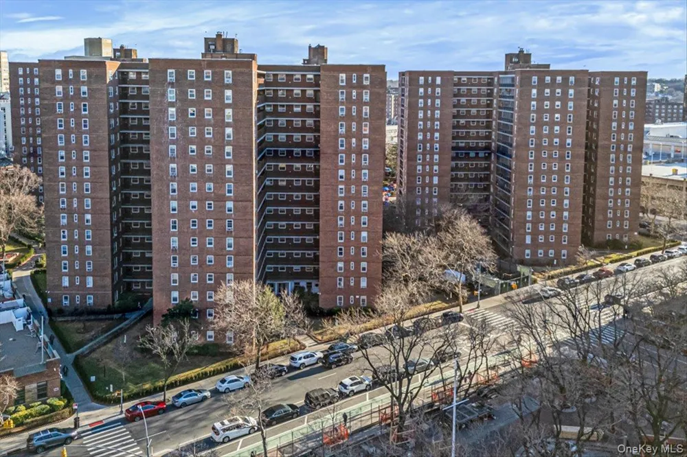 9740 62nd Drive #14N Rego Park, NY 11374