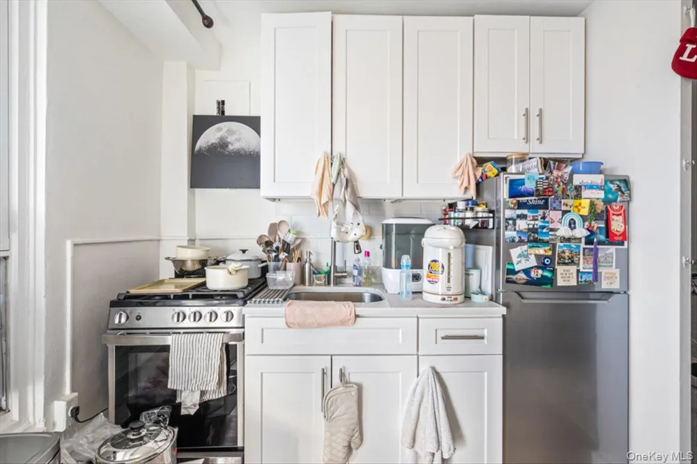 9740 62nd Drive #14N Rego Park, NY 11374