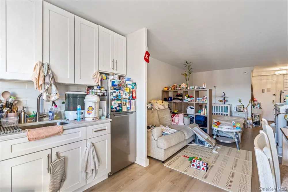 9740 62nd Drive #14N Rego Park, NY 11374