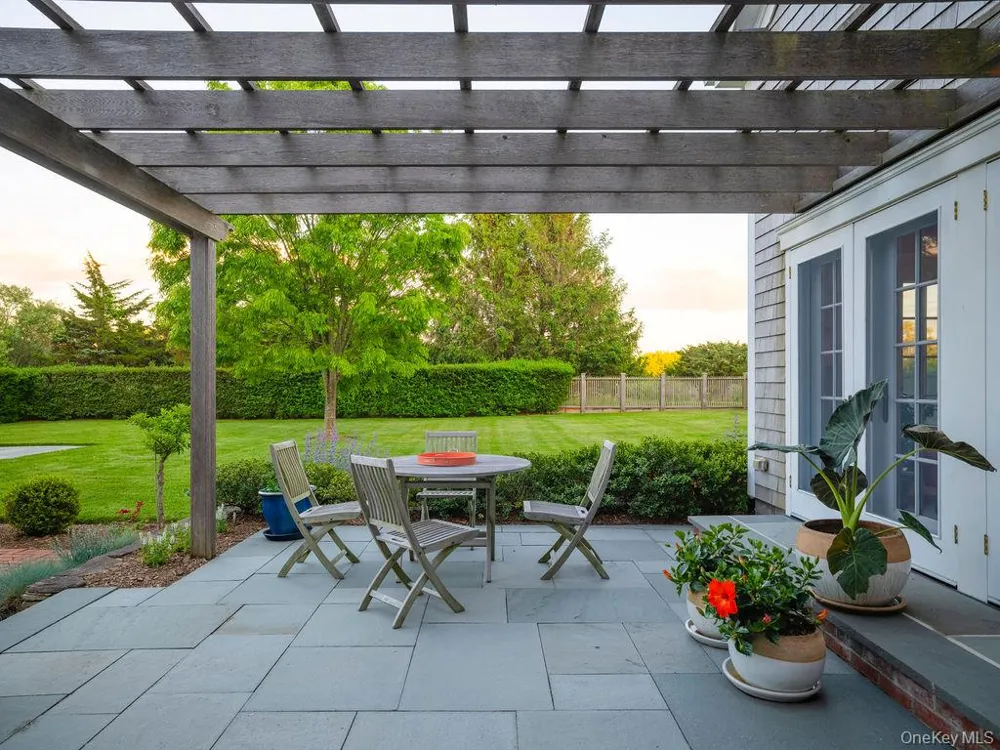 4725 Orchard Street Orient, NY 11957