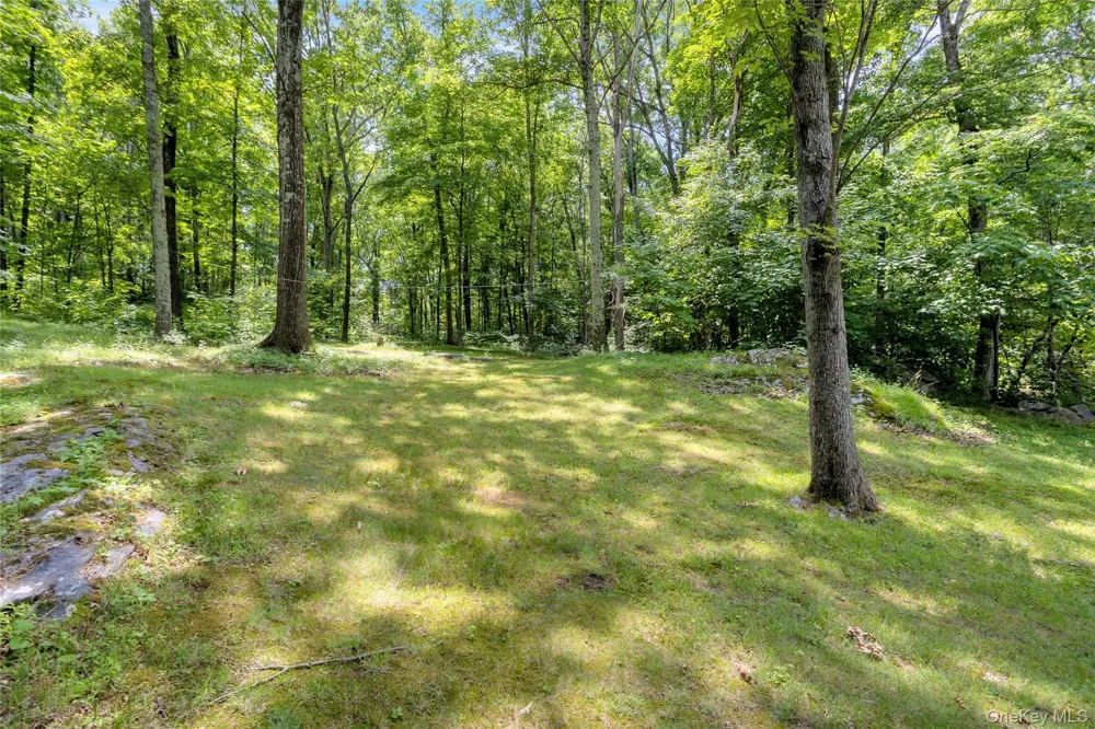 577 Wood Road Mahopac, NY 10541