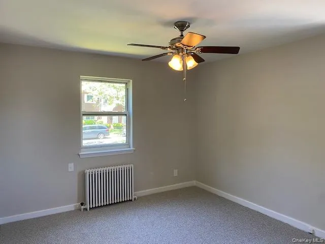 260-18 75th Avenue #1st fl Glen Oaks, NY 11004