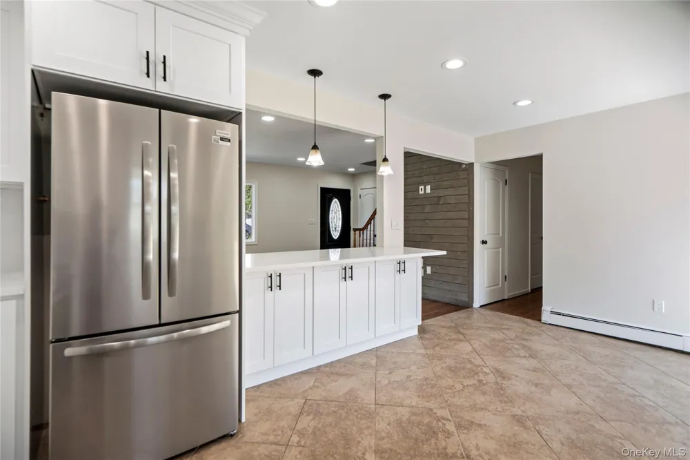325 Harrison Avenue Miller Place, NY 11764