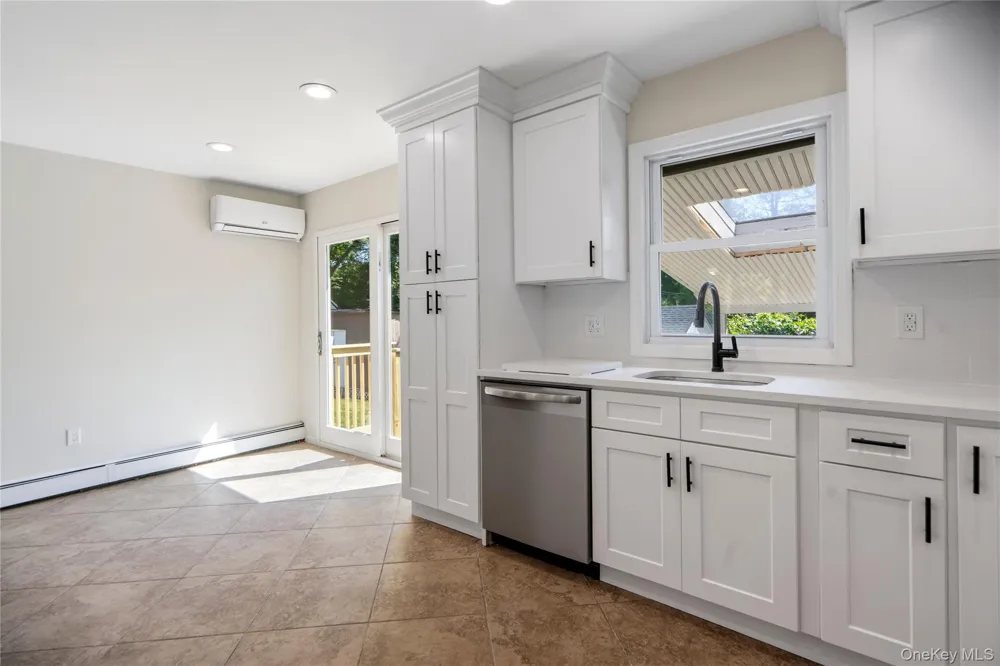 325 Harrison Avenue Miller Place, NY 11764