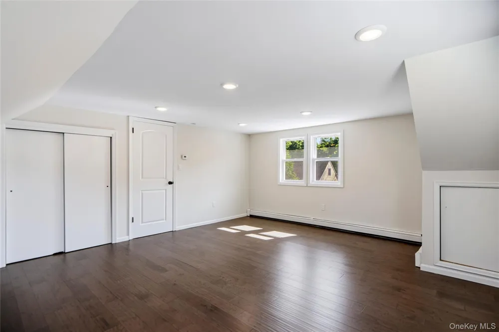 325 Harrison Avenue Miller Place, NY 11764