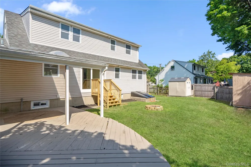 325 Harrison Avenue Miller Place, NY 11764