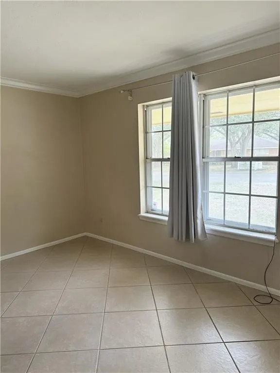 1118 Lincoln Street Alice, TX 78332