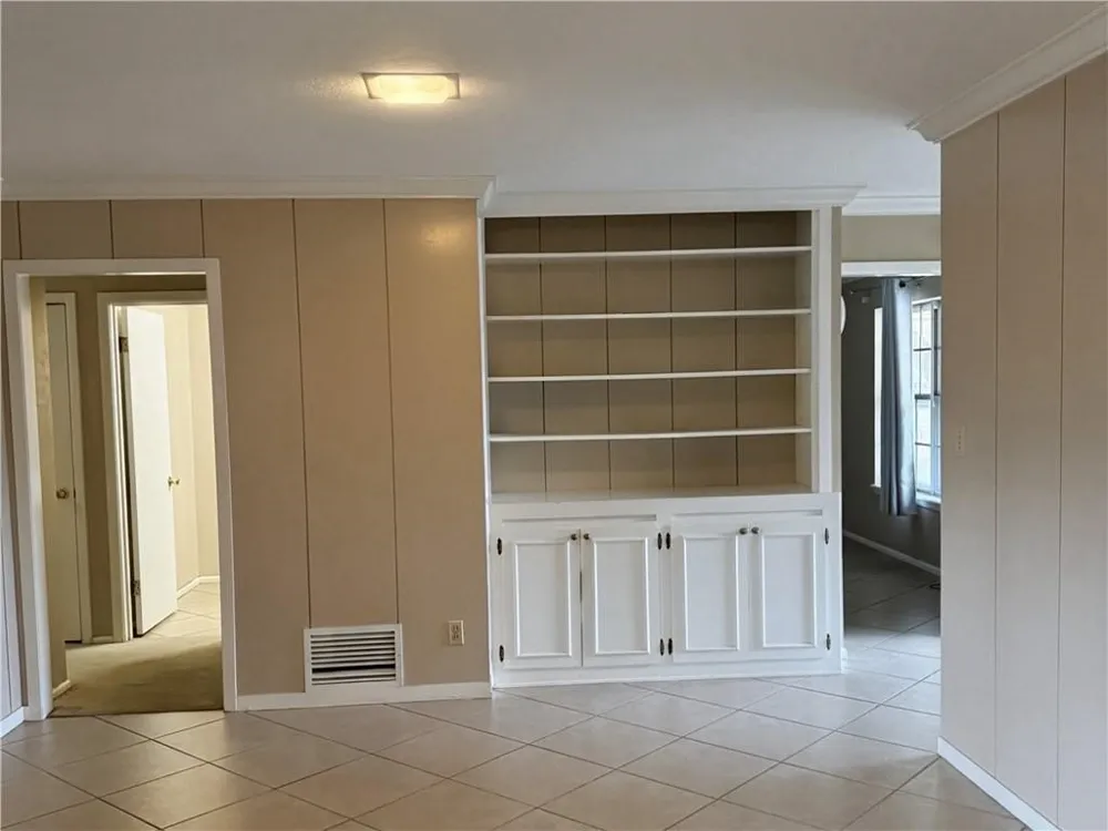 1118 Lincoln Street Alice, TX 78332
