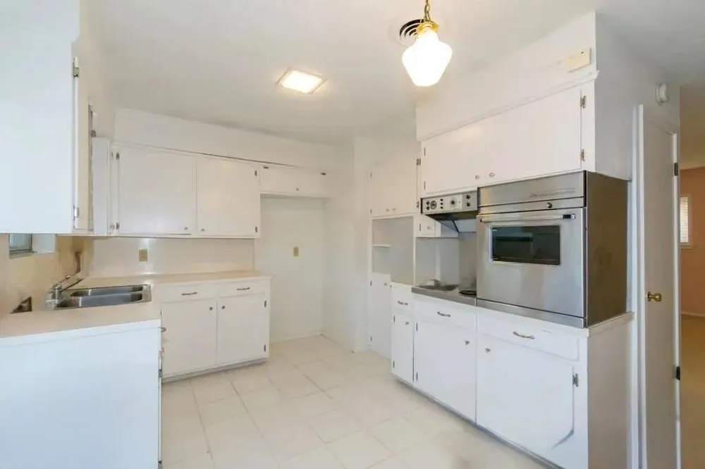 1118 Lincoln Street Alice, TX 78332