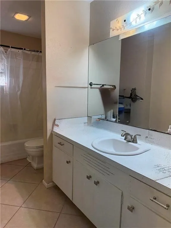 1118 Lincoln Street Alice, TX 78332