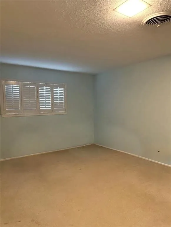 1118 Lincoln Street Alice, TX 78332