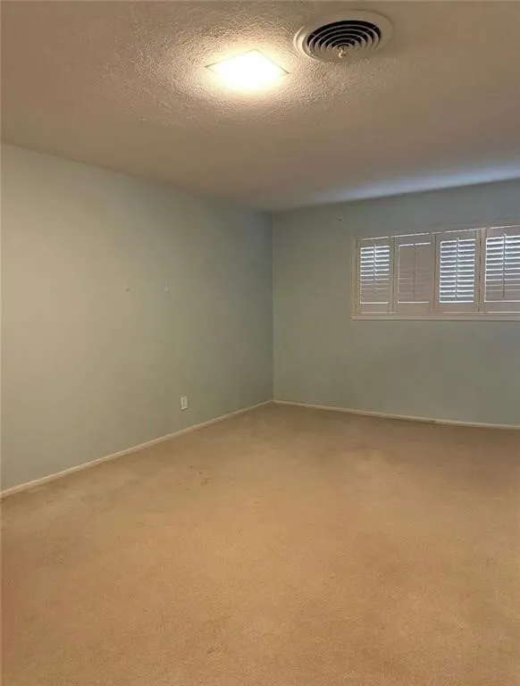 1118 Lincoln Street Alice, TX 78332
