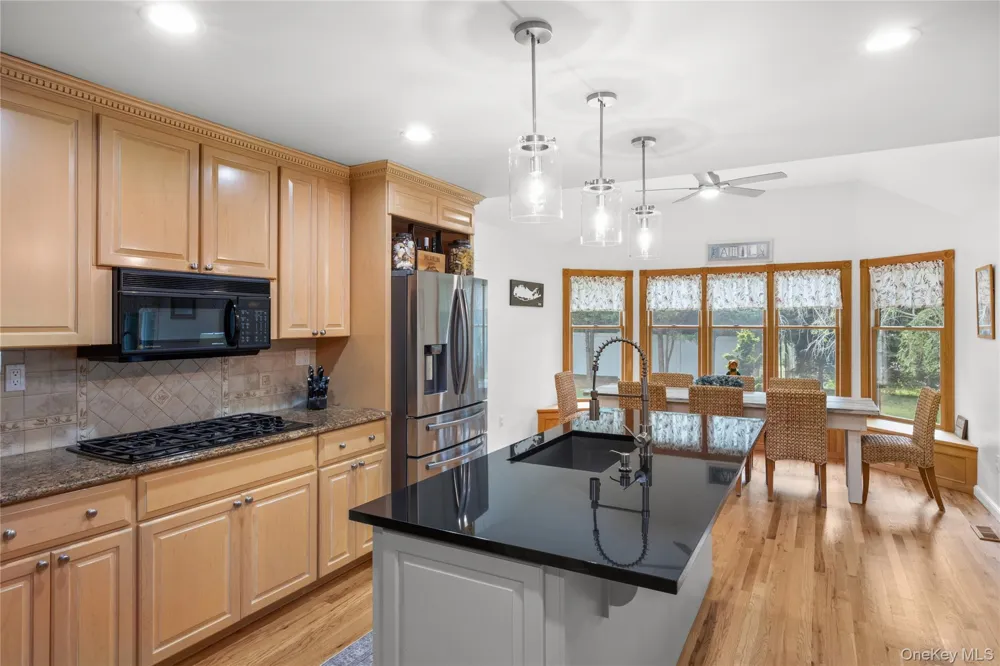300 Private Road #8 Cutchogue, NY 11935