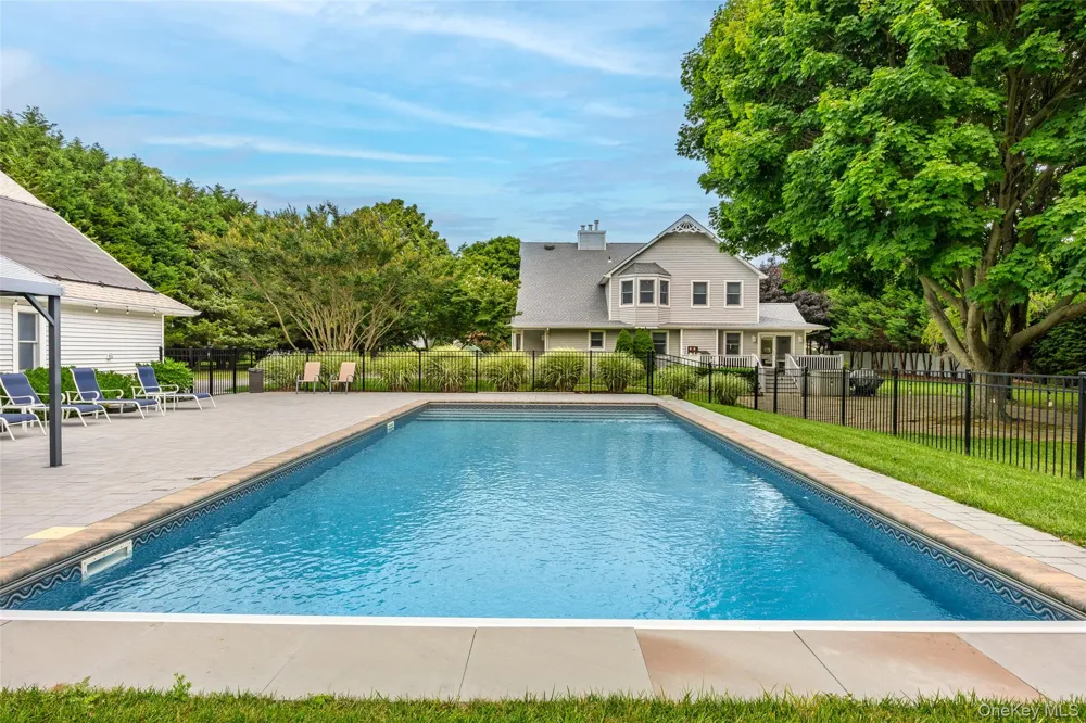 300 Private Road #8 Cutchogue, NY 11935
