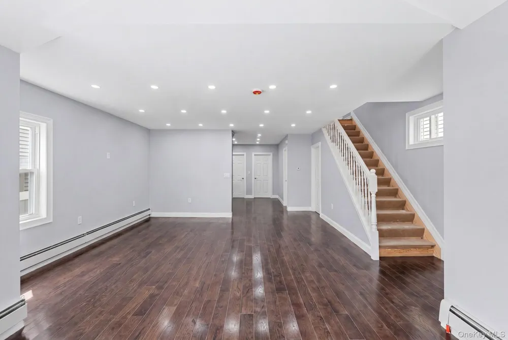 13344 118th Street South Ozone Park, NY 11420
