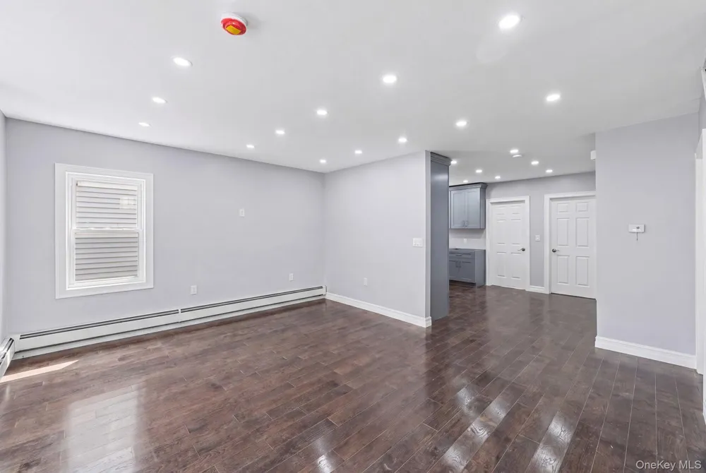 13344 118th Street South Ozone Park, NY 11420