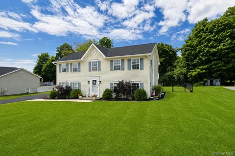 3 Sharon Drive
