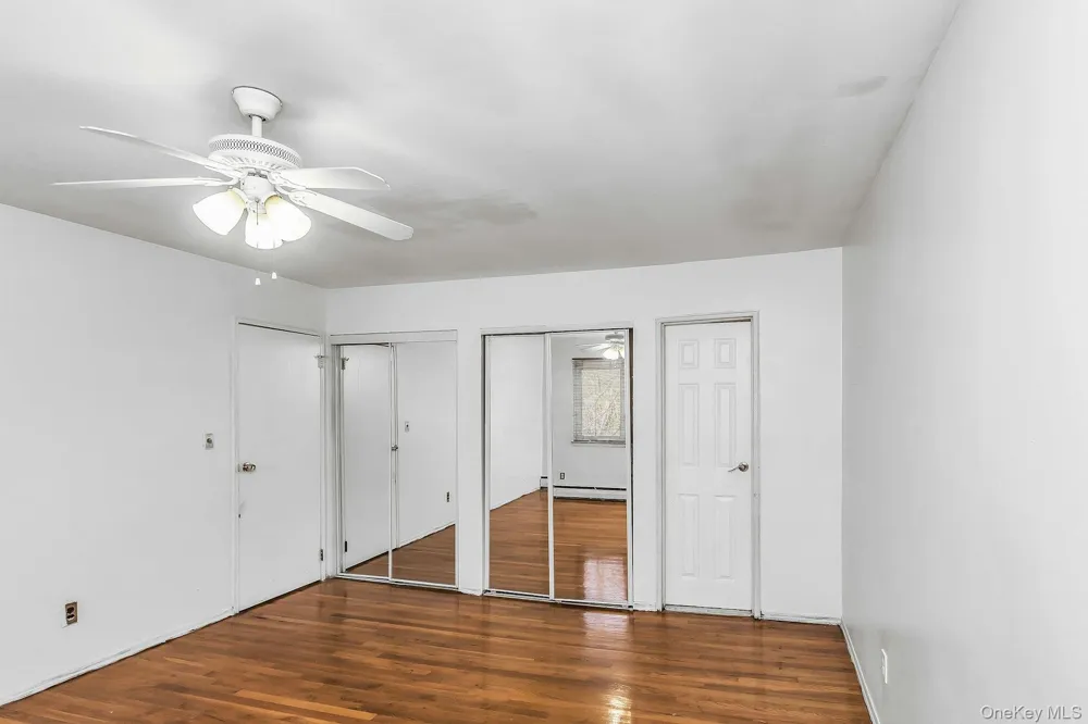 214 Park Avenue New Hyde Park, NY 11040