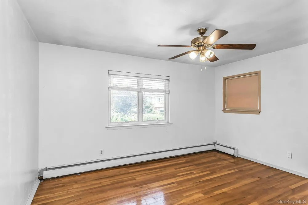 214 Park Avenue New Hyde Park, NY 11040