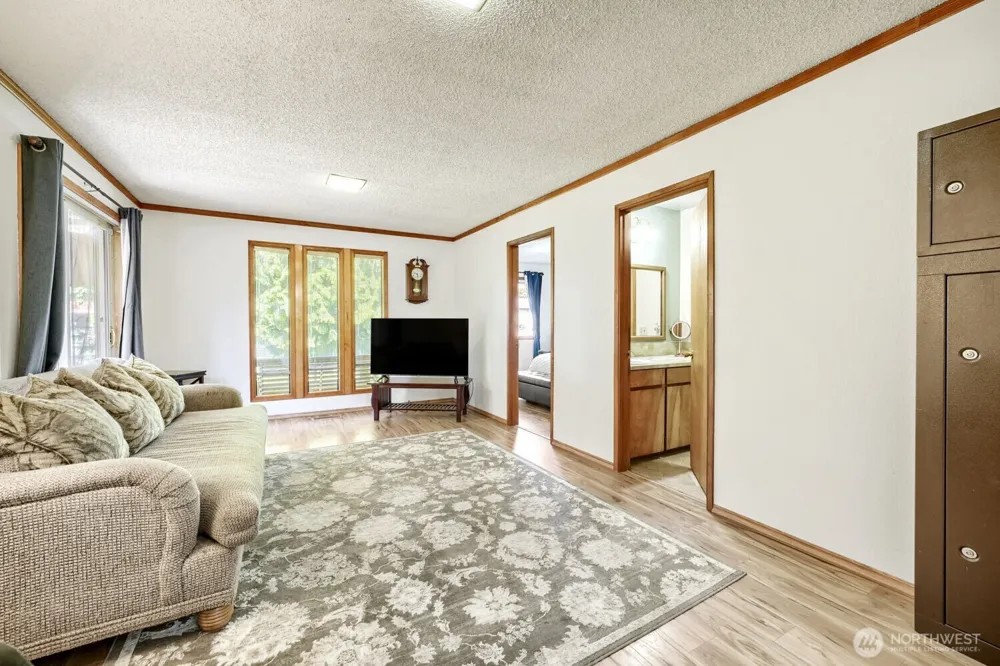 29311 33rd Avenue S Auburn, WA 98001
