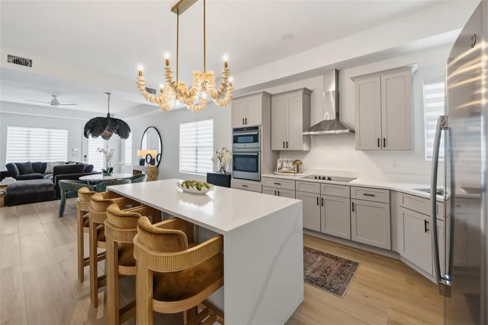 515 W PRINCETON STREET Orlando, FL 32804