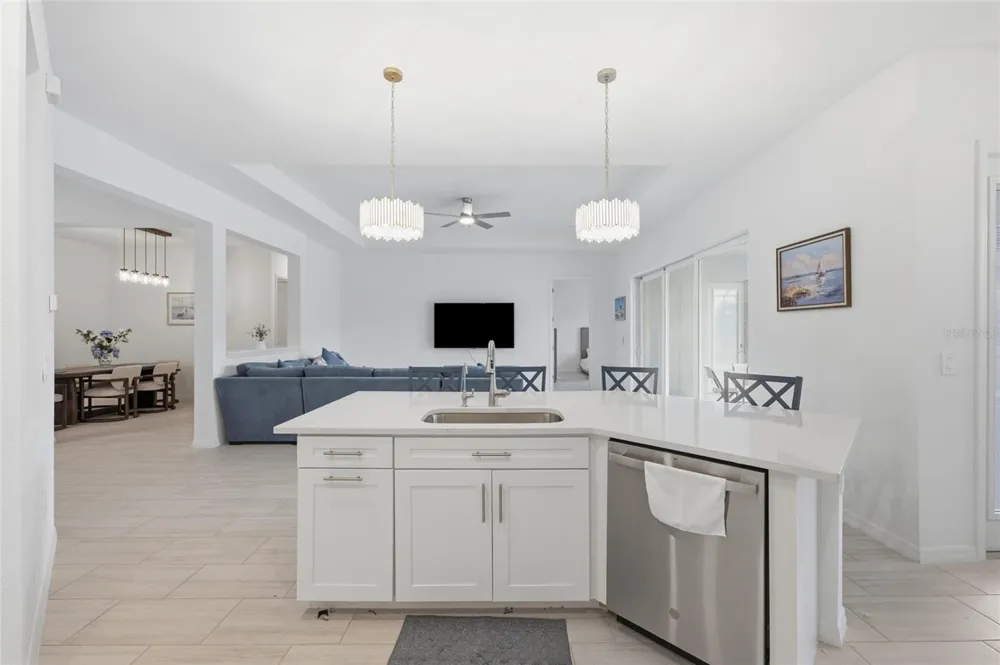 19047 SCALLOP LOOP Lakewood Ranch, FL 34211