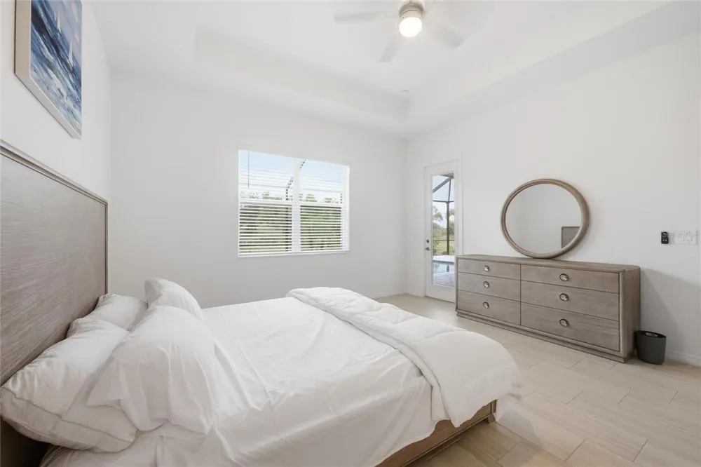 19047 SCALLOP LOOP Lakewood Ranch, FL 34211