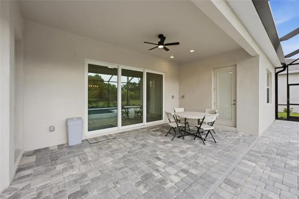 19047 SCALLOP LOOP Lakewood Ranch, FL 34211