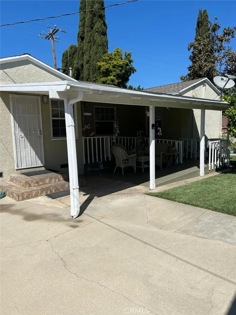 11508 Old River School Downey, CA 90241