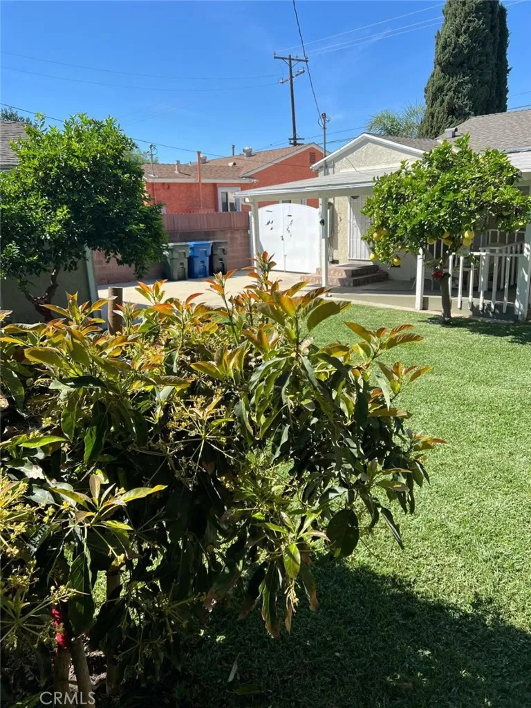 11508 Old River School Downey, CA 90241