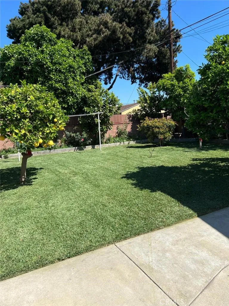 11508 Old River School Downey, CA 90241