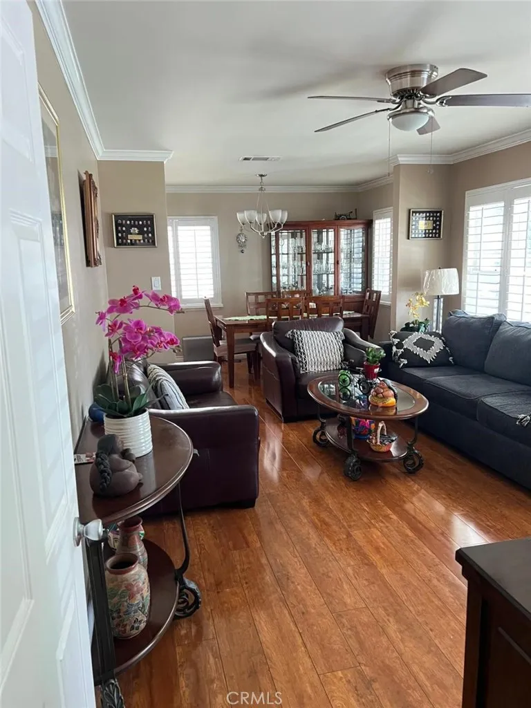 11508 Old River School Downey, CA 90241
