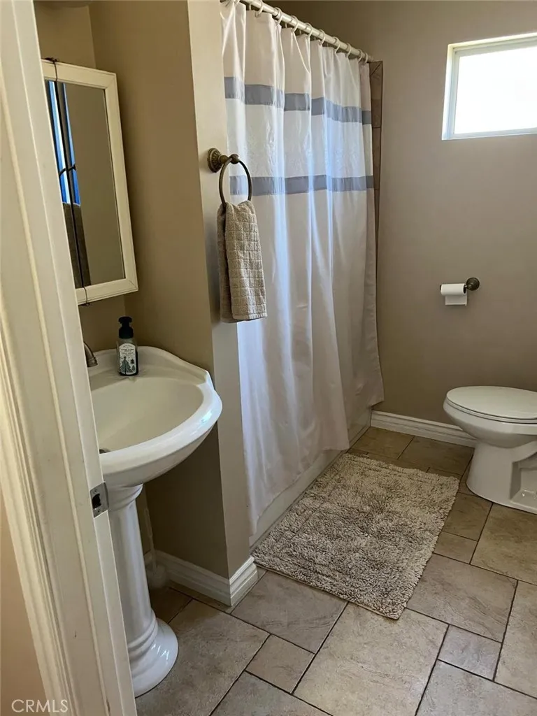 11508 Old River School Downey, CA 90241