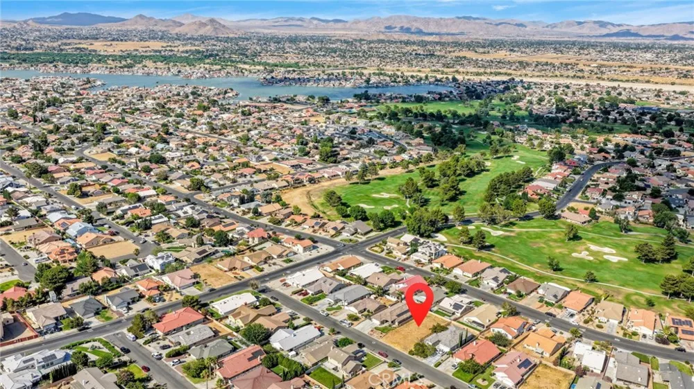 12819 Yellowstone Victorville, CA 92395