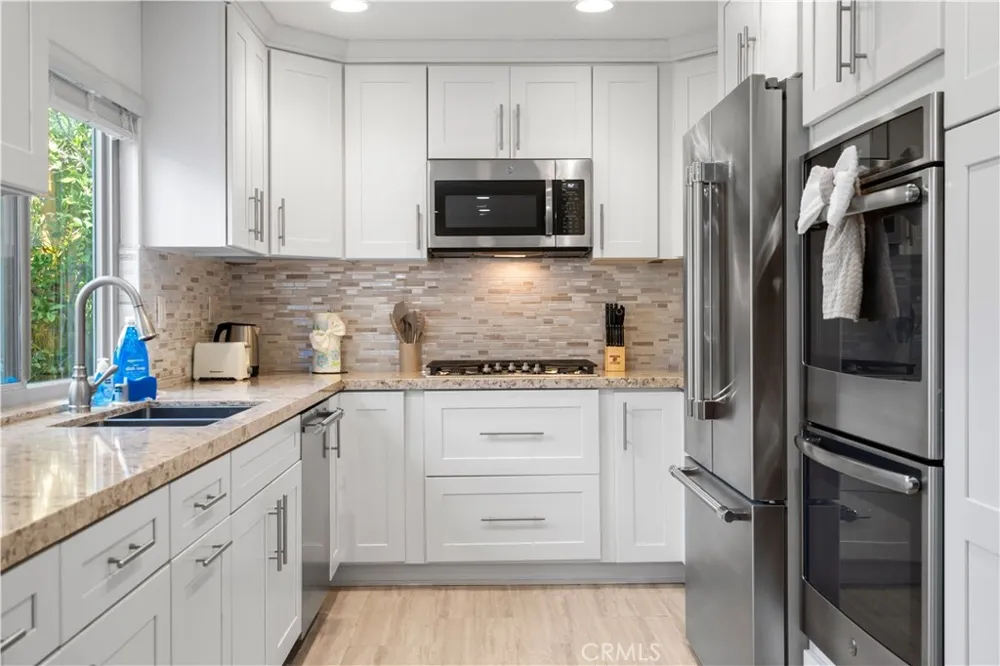478 E Yale Irvine, CA 92614