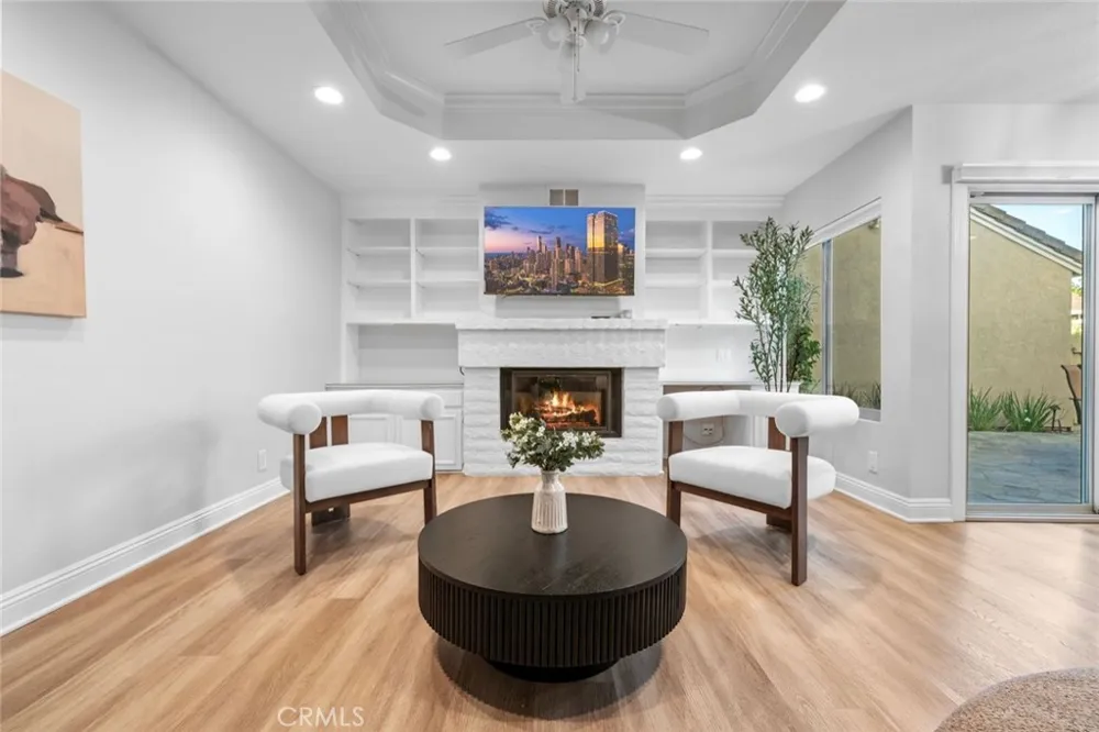 478 E Yale Irvine, CA 92614