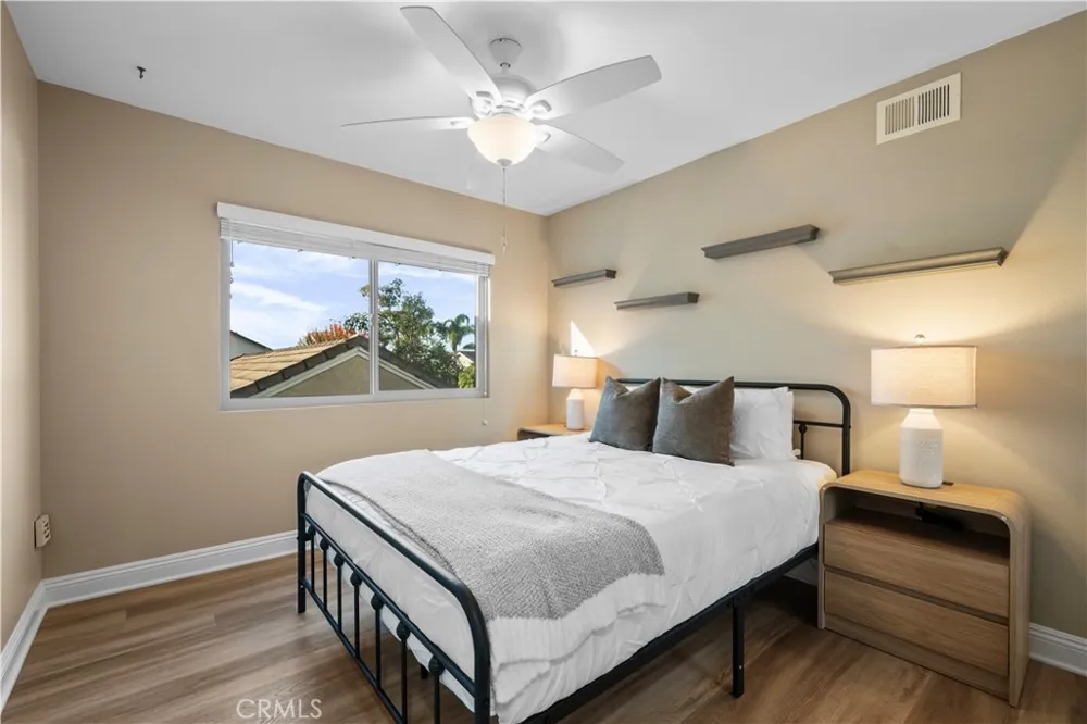 478 E Yale Irvine, CA 92614