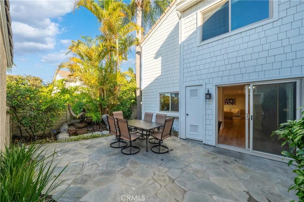478 E Yale Irvine, CA 92614