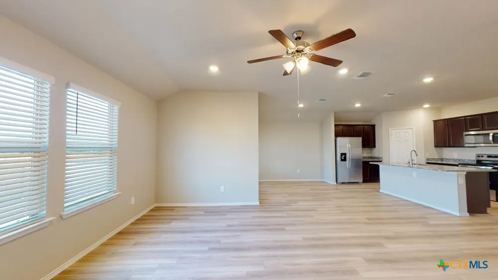 521 Hector Loop Georgetown, TX 78626