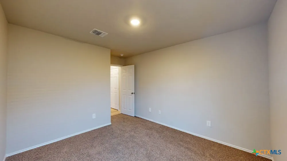 521 Hector Loop Georgetown, TX 78626