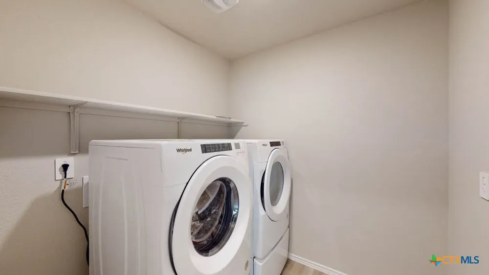 521 Hector Loop Georgetown, TX 78626