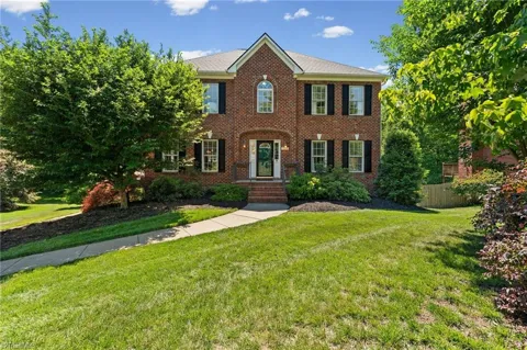 220 Lake Dale Court