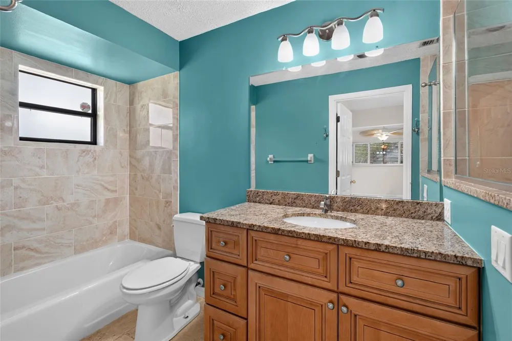 3781 COUNTRYSIDE ROAD Sarasota, FL 34233